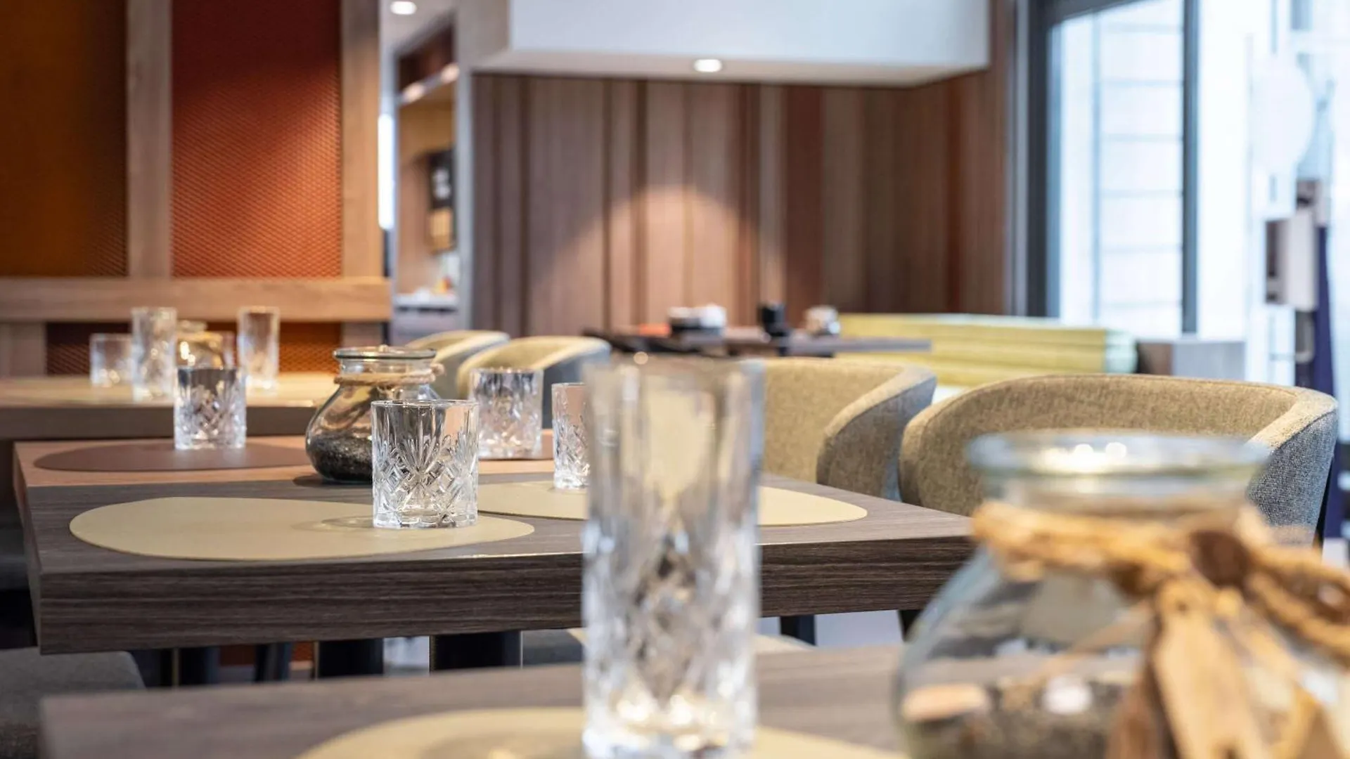 Novotel Suites Wien City Donau 4*, Vienna