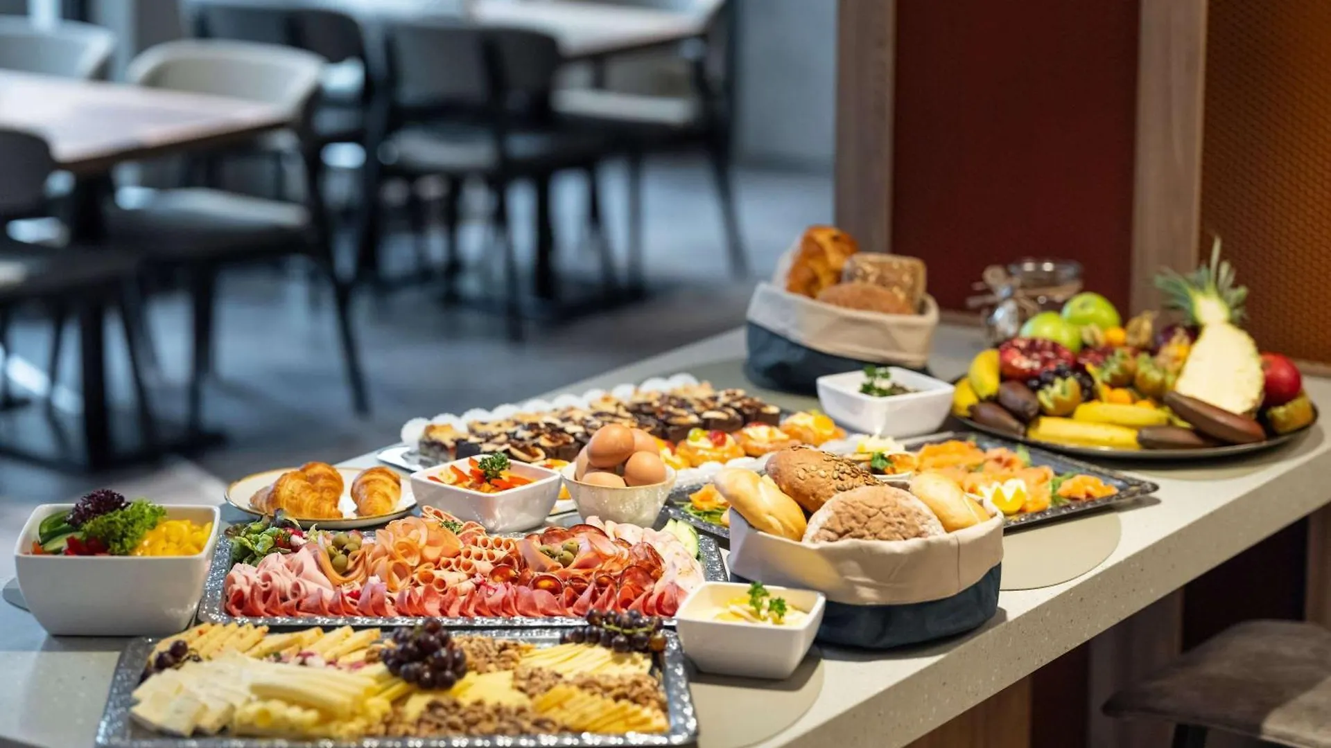 **** Hotel Novotel Suites Wien City Donau Austria