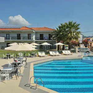 https://aristotelis-hotel-fourka.hotelschalkidiki.net
