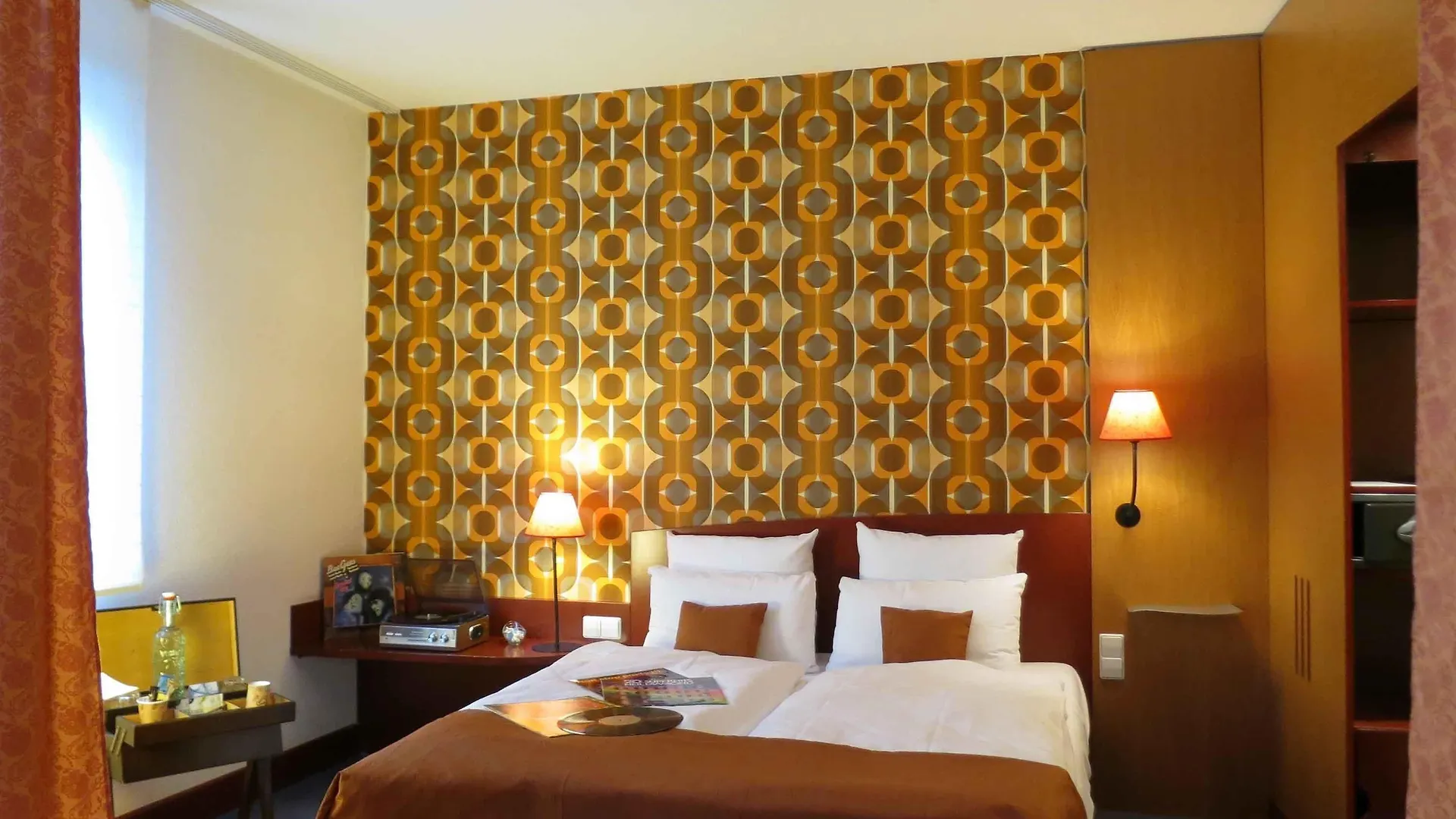 Novotel Suites Wien City Donau 4*, Вена